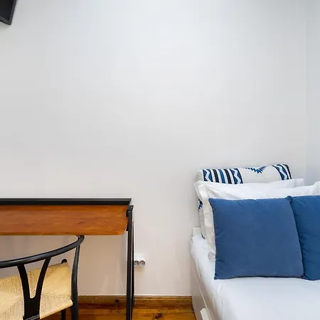 Πανσιόν Whome Urban Tech Retreat, Modern Hubs For Remote Living