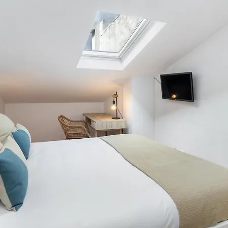 Whome Urban Tech Retreat, Modern Hubs For Remote Living Lizbona
