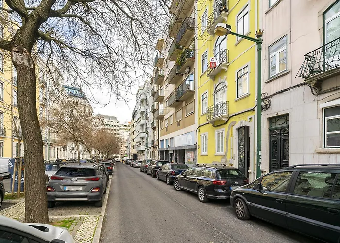 Whome Urban Tech Retreat, Modern Hubs For Remote Living Gæstehus Lisboa