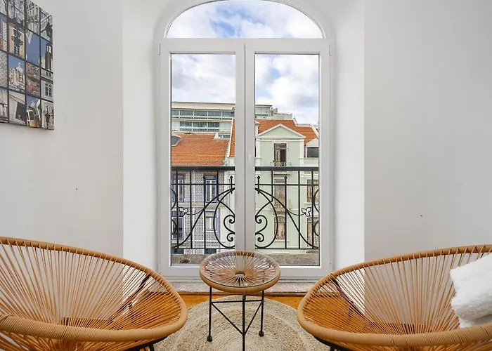 Pensjonat Whome Urban Tech Retreat, Modern Hubs For Remote Living Lizbona