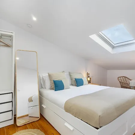 Whome Urban Tech Retreat, Modern Hubs For Remote Living Penzion *