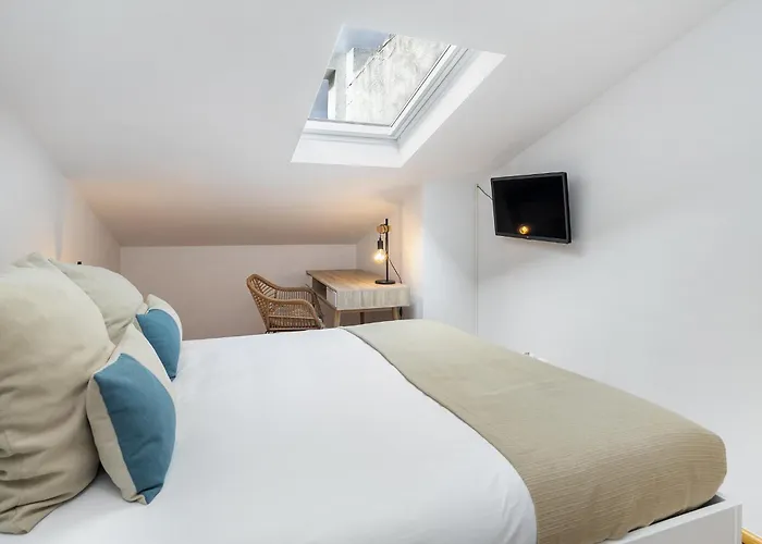 Whome Urban Tech Retreat, Modern Hubs For Remote Living Lisboa