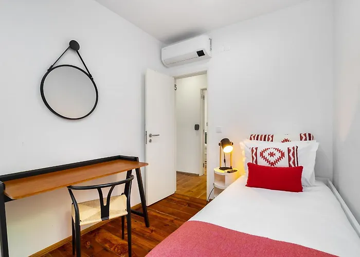 Maison d'hôtes Whome Urban Tech Retreat, Modern Hubs For Remote Living Lisboa